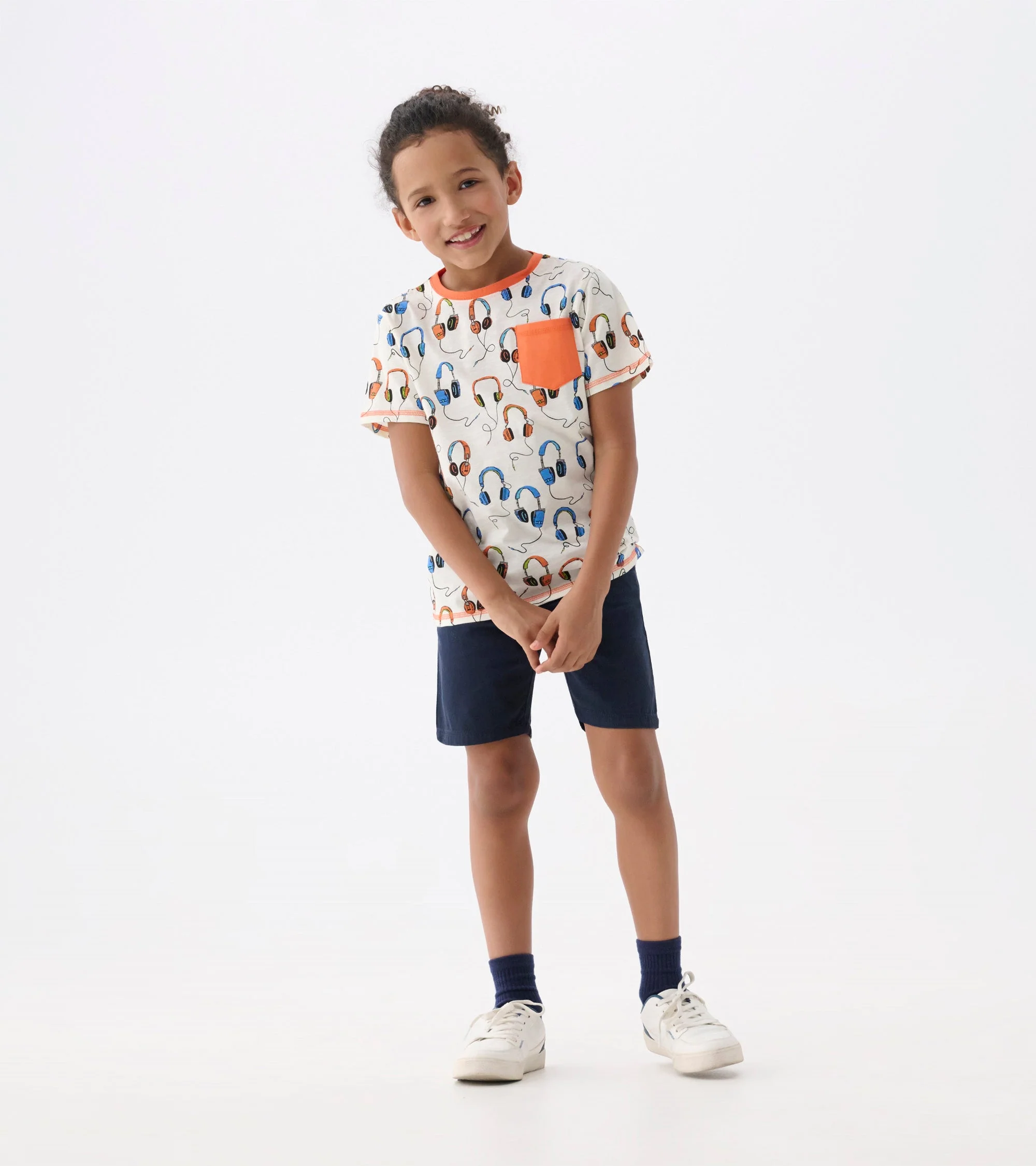 Boys Headphones Pocket T-Shirt - Image 4