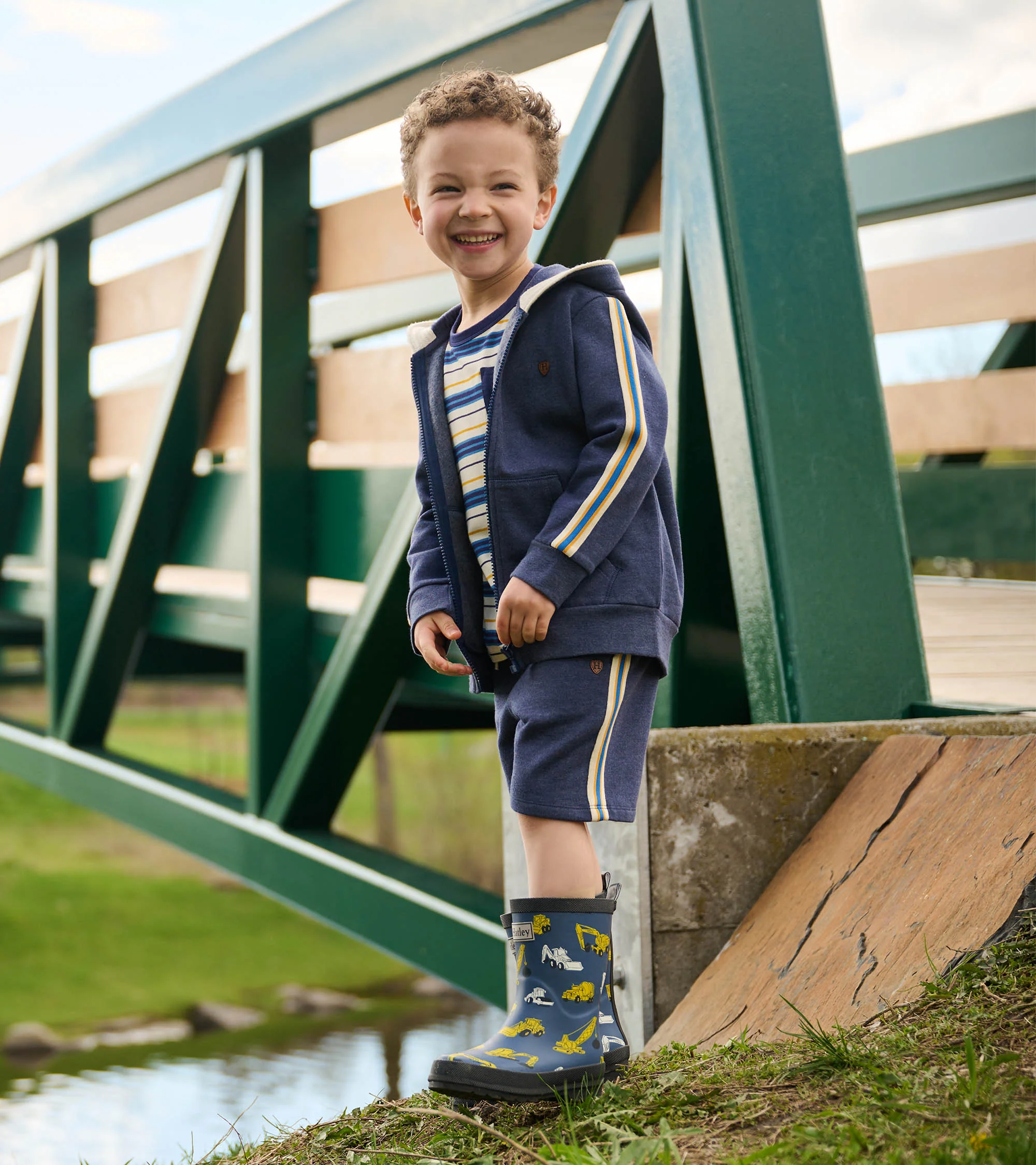 Boys Patriot Blue Pull On Shorts - Image 5